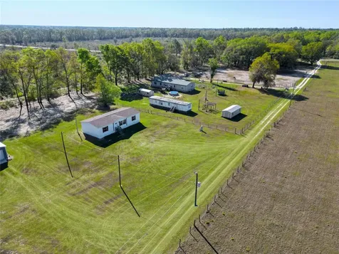 5570 NE 76th Terrace High Springs FL 32643