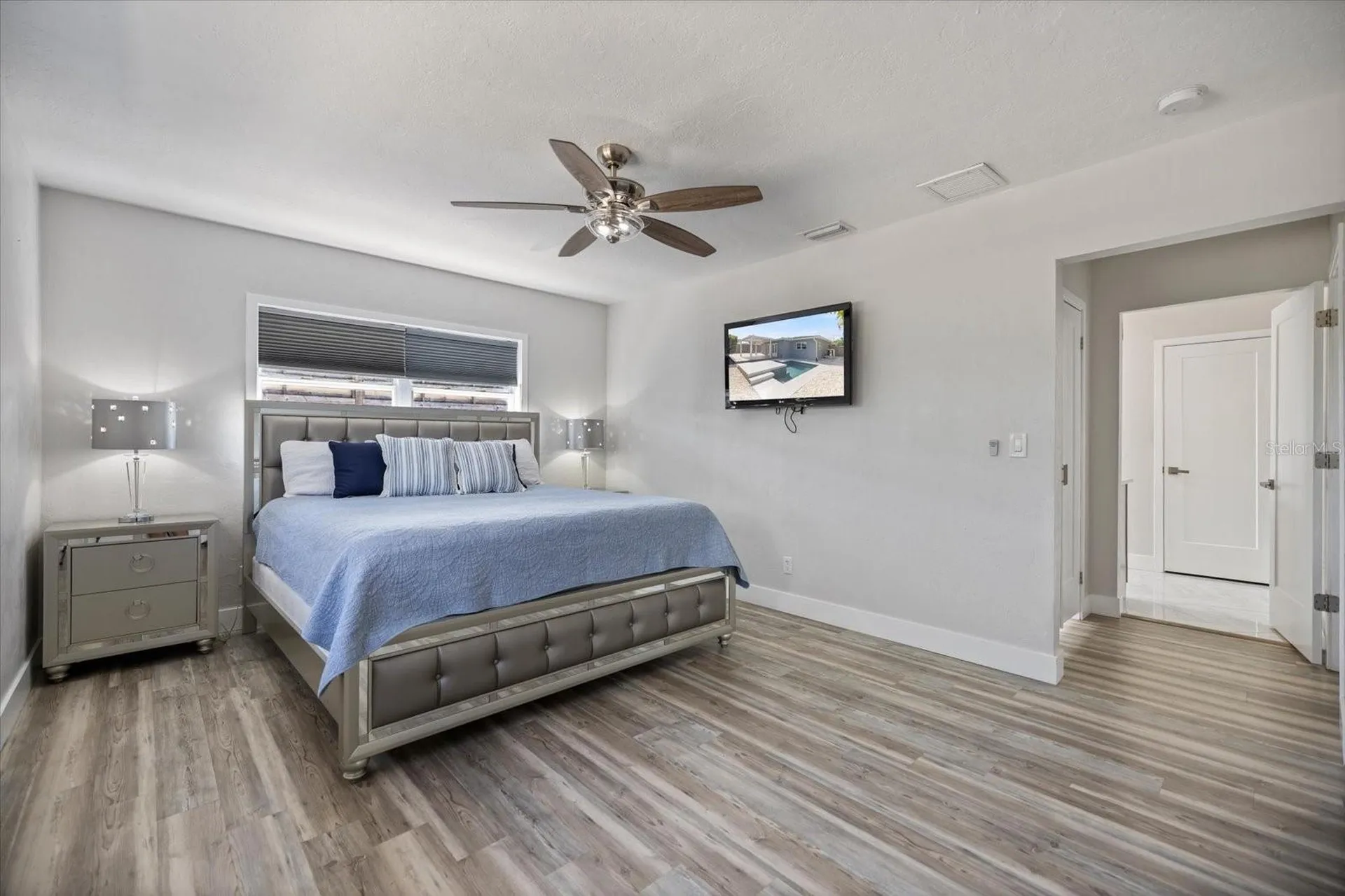 2513 Mineola Way Sarasota FL 34239