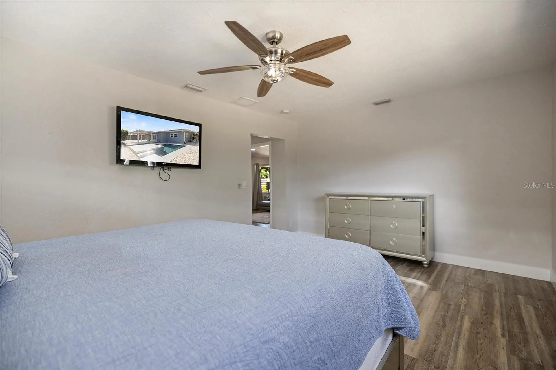 2513 Mineola Way Sarasota FL 34239
