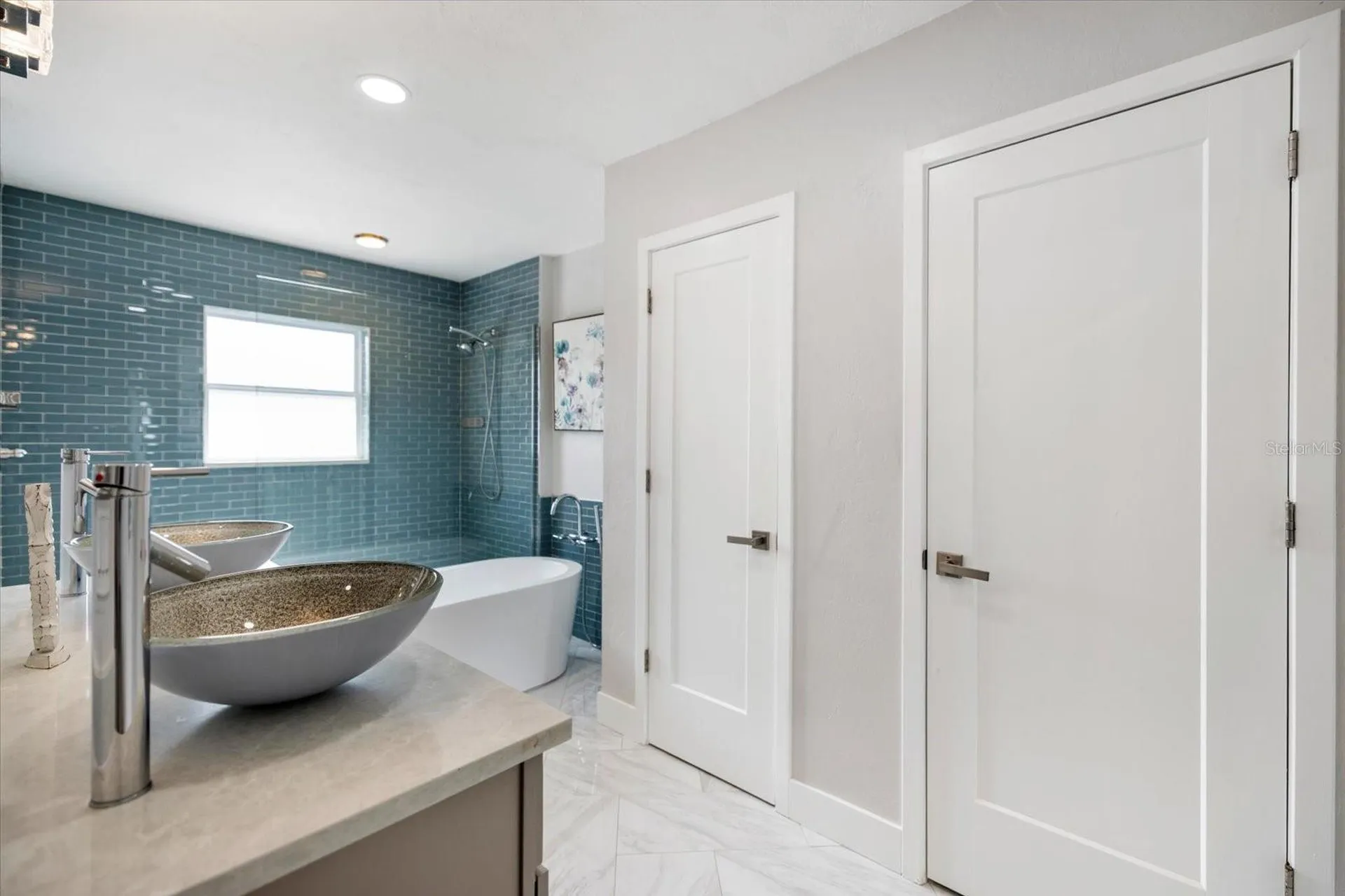 2513 Mineola Way Sarasota FL 34239
