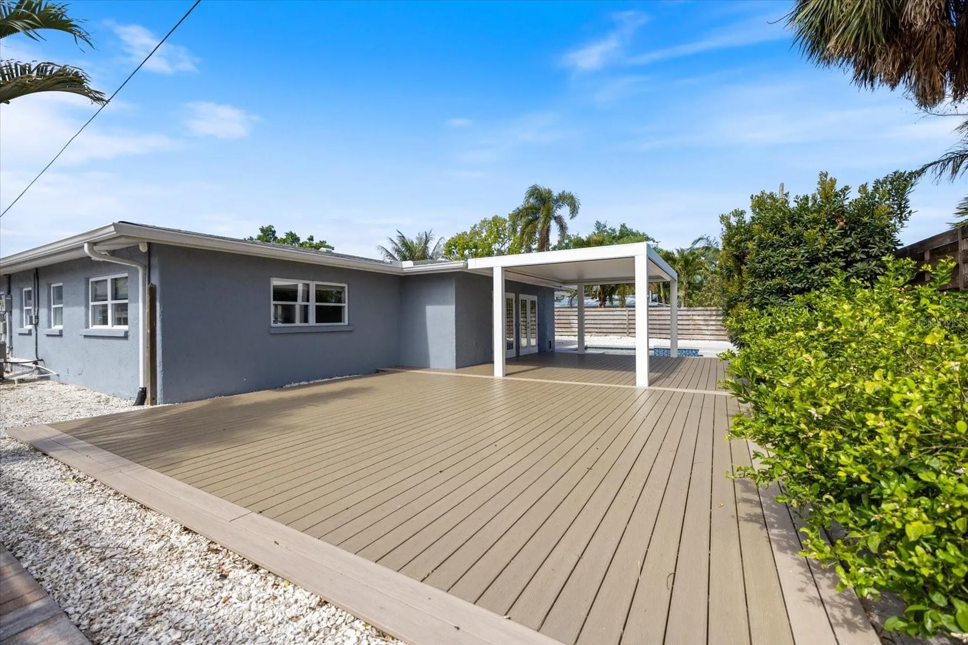 2513 Mineola Way Sarasota FL 34239