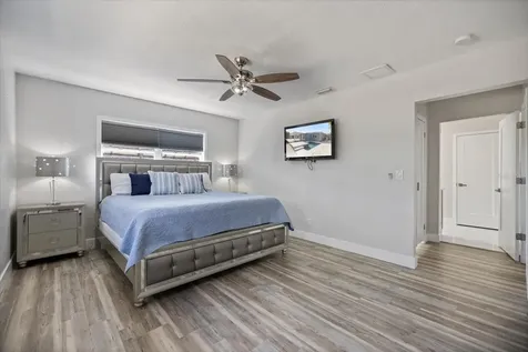 2513 Mineola Way Sarasota FL 34239