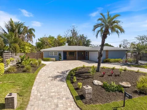2513 Mineola Way Sarasota FL 34239