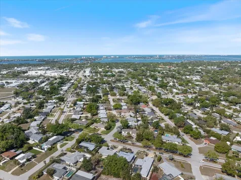 2513 Mineola Way Sarasota FL 34239