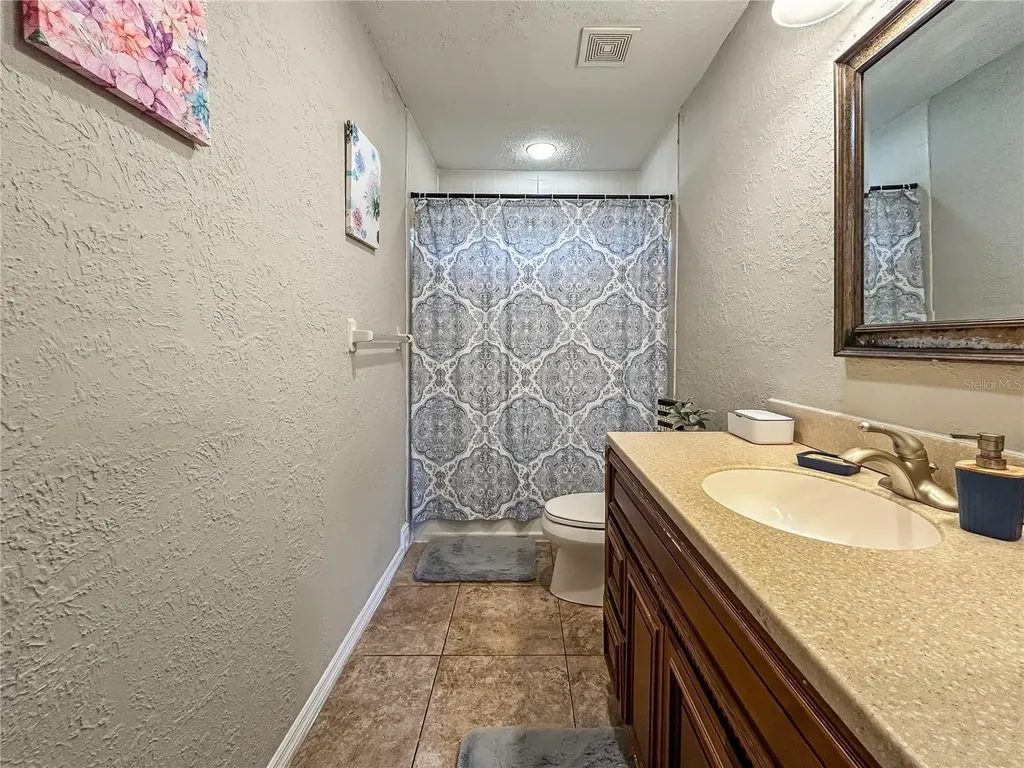 525 Avenue A NE Winter Haven FL 33881