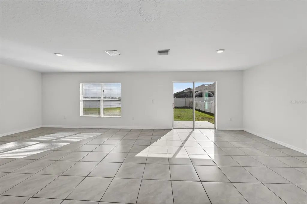 439 Sunlit Coral Street Ruskin FL 33570