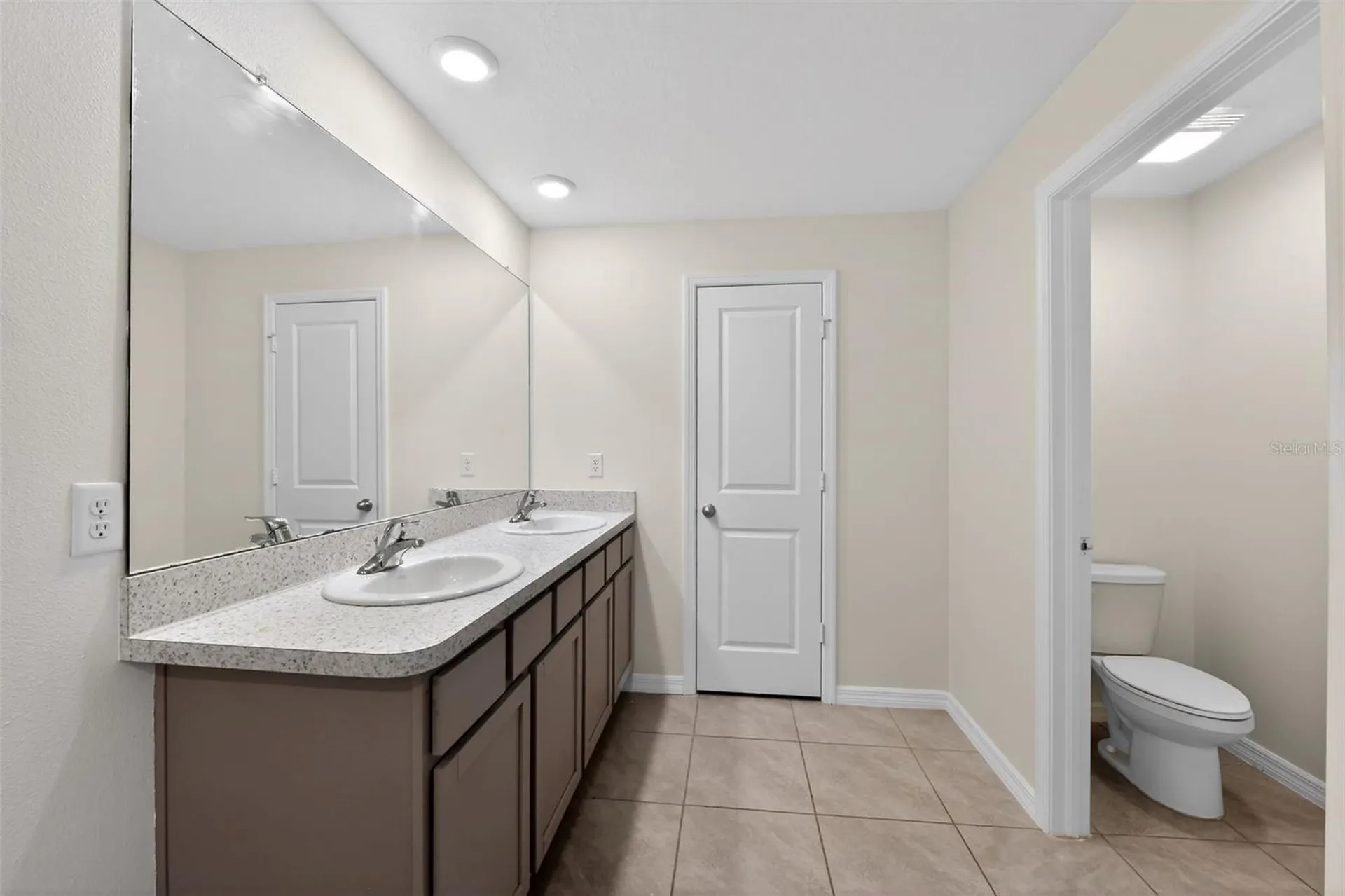 439 Sunlit Coral Street Ruskin FL 33570