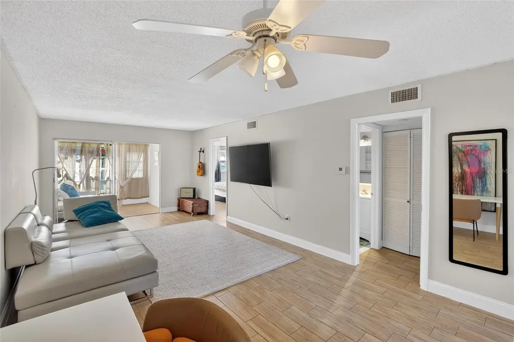 1303 S Hercules Avenue Clearwater FL 33764