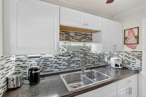 1303 S Hercules Avenue Clearwater FL 33764