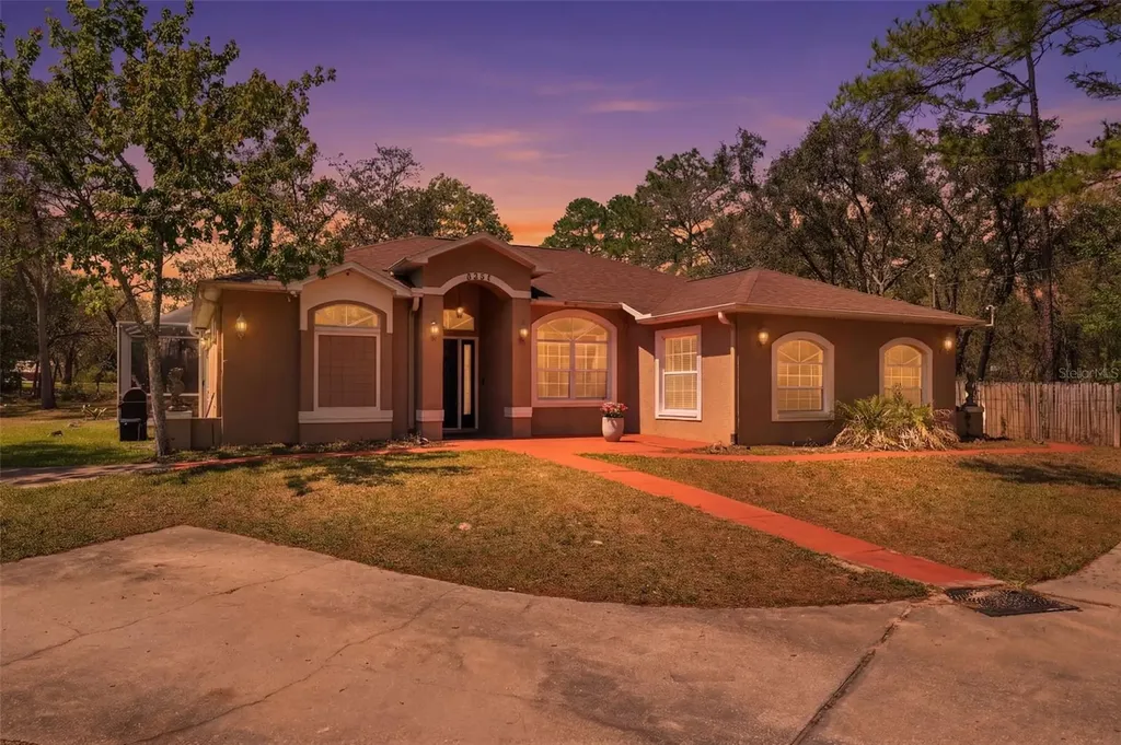 8383 Nittany Road Weeki Wachee FL 34613