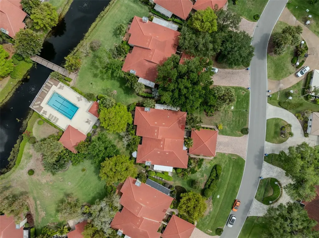 1732 Kestral Park Way S Sarasota FL 34231