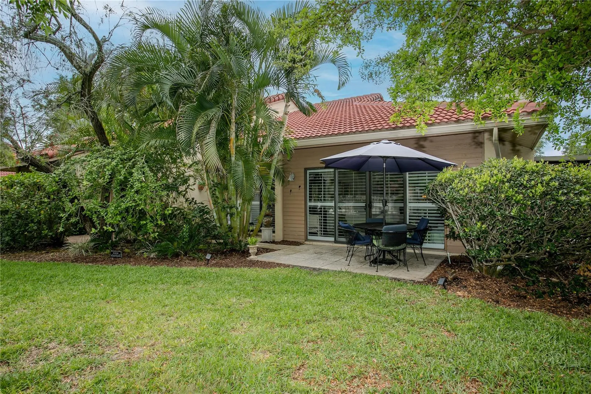 1732 Kestral Park Way S Sarasota FL 34231