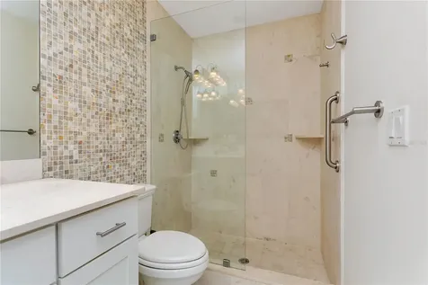 1732 Kestral Park Way S Sarasota FL 34231