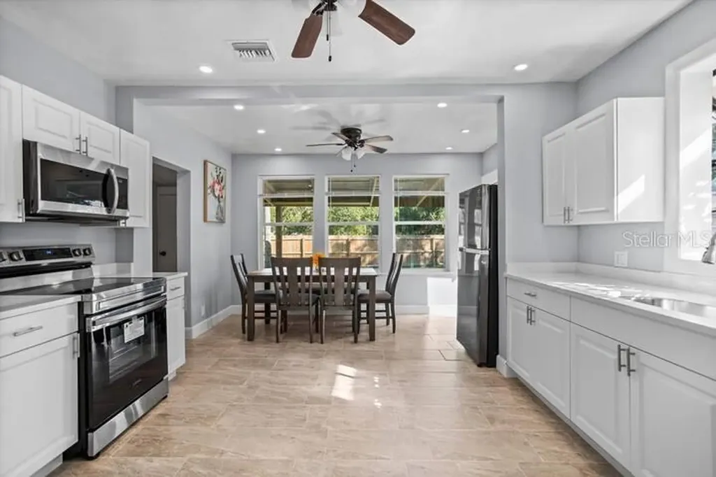 1571 S Myrtle Avenue Clearwater FL 33756
