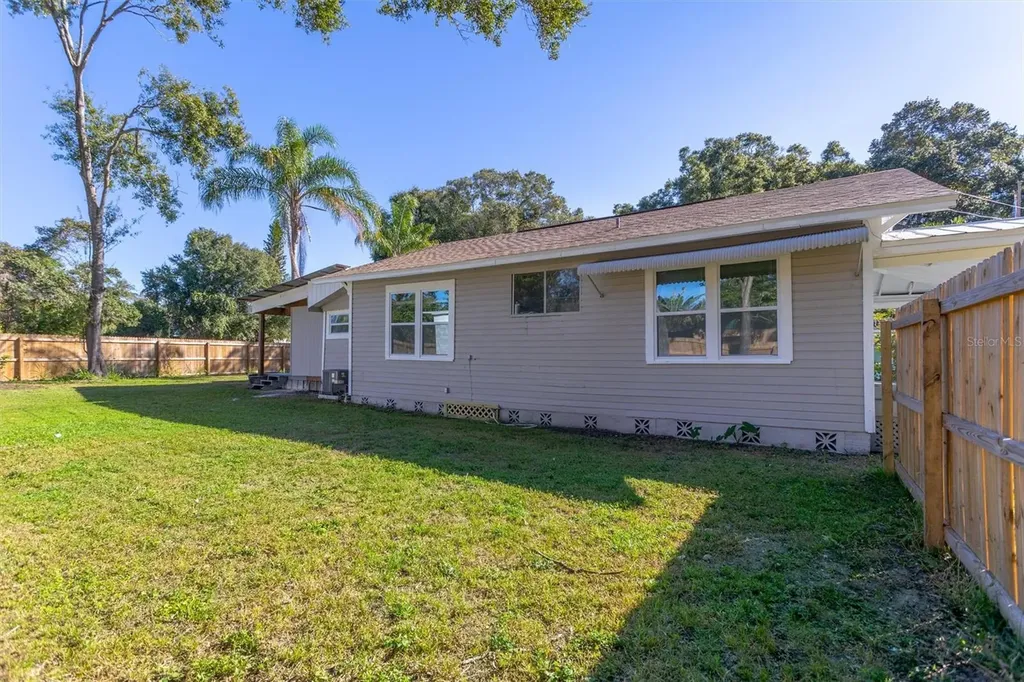 1571 S Myrtle Avenue Clearwater FL 33756
