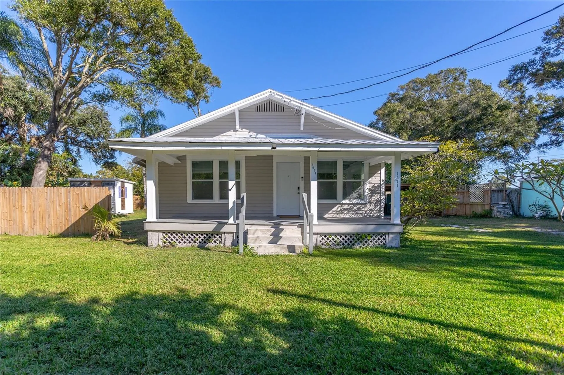 1571 S Myrtle Avenue Clearwater FL 33756