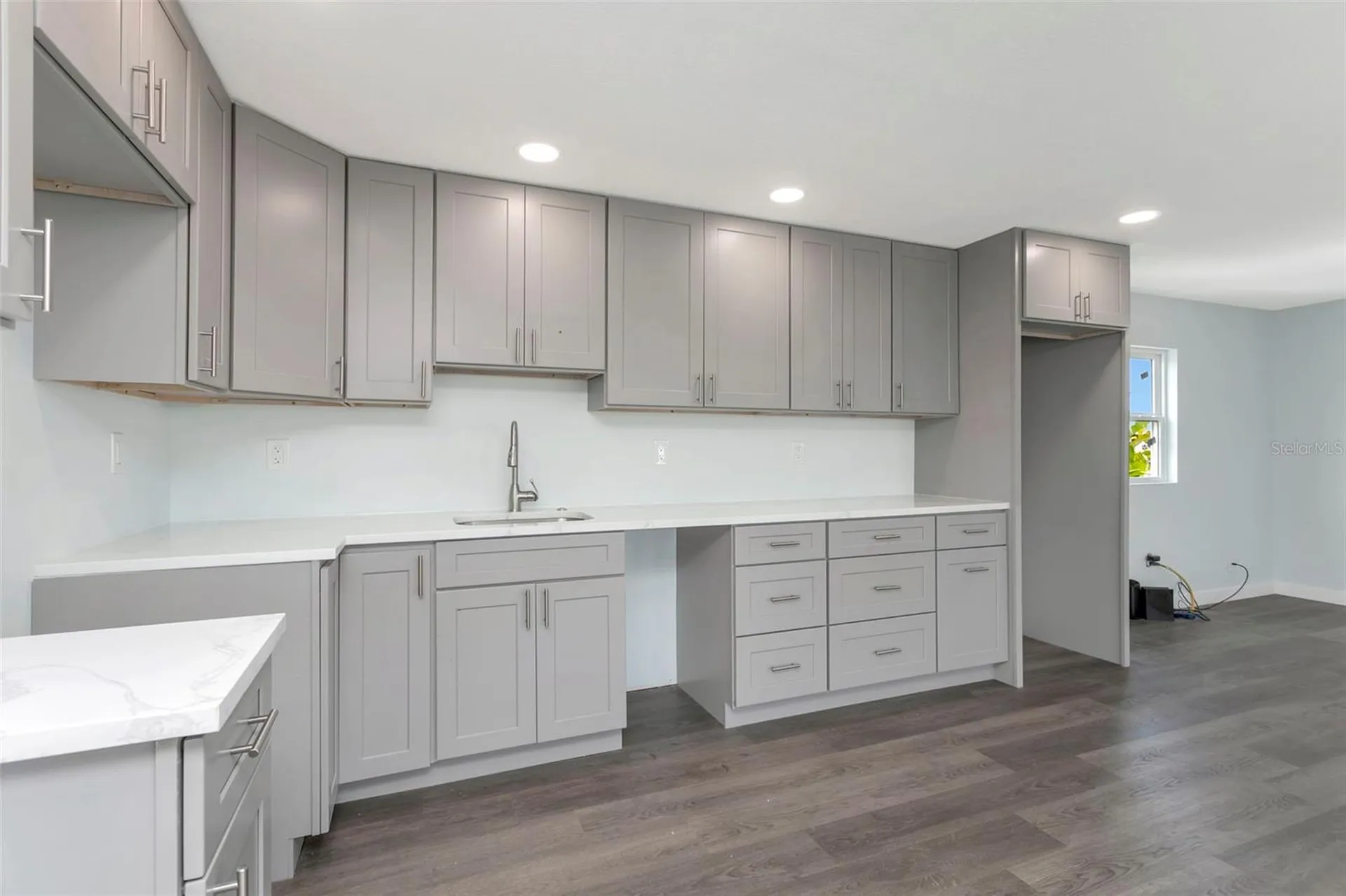 410 W 51st Avenue Drive W Bradenton FL 34207