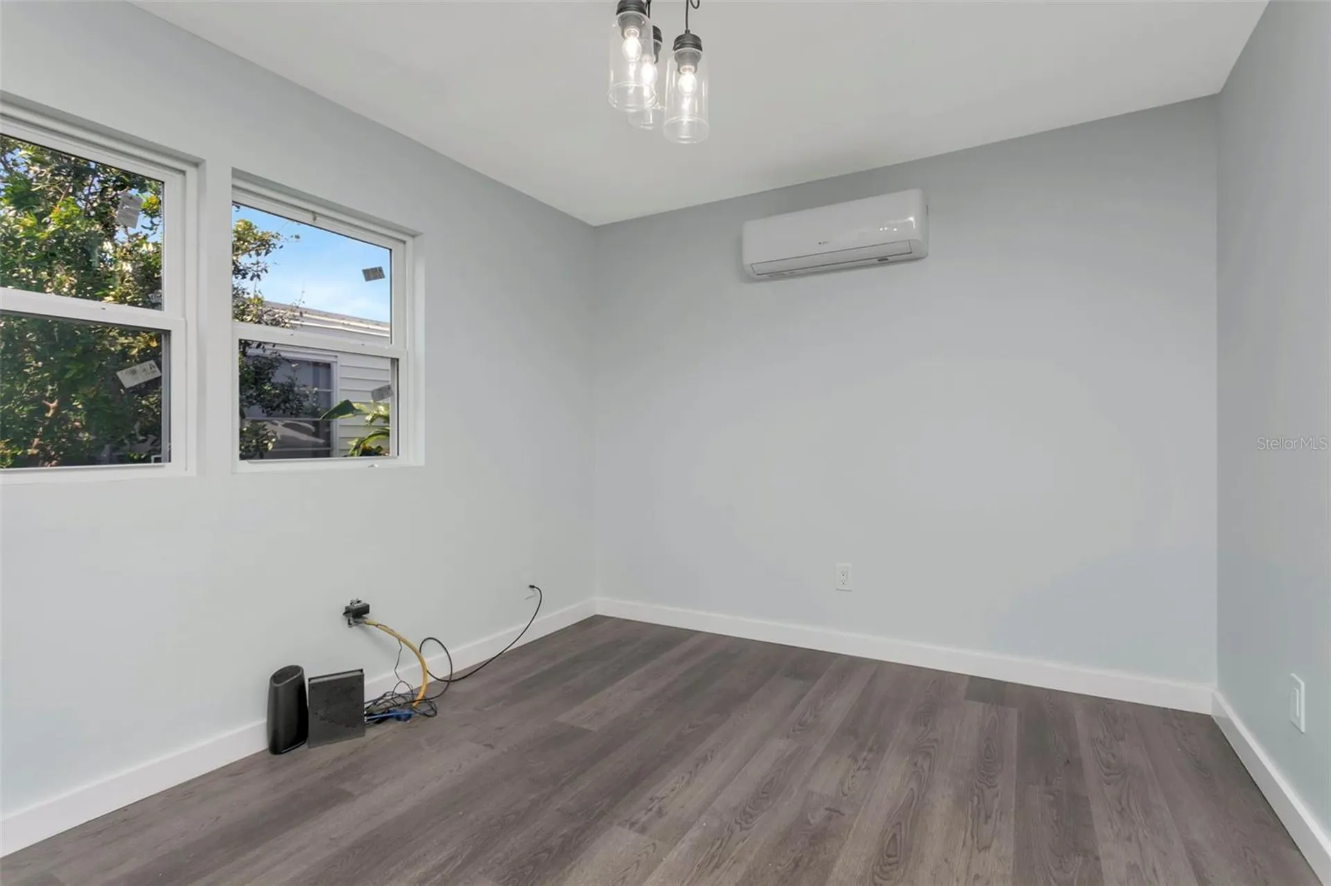 410 W 51st Avenue Drive W Bradenton FL 34207