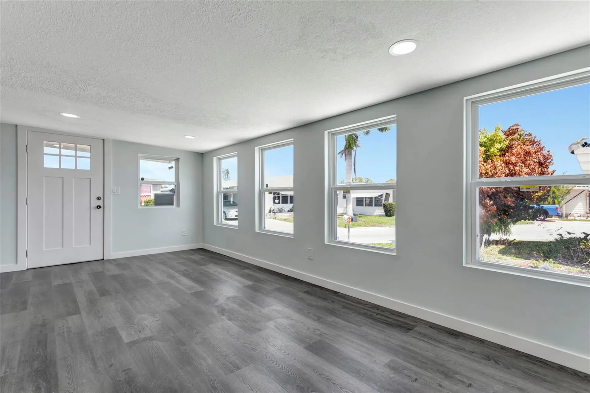 410 W 51st Avenue Drive W Bradenton FL 34207