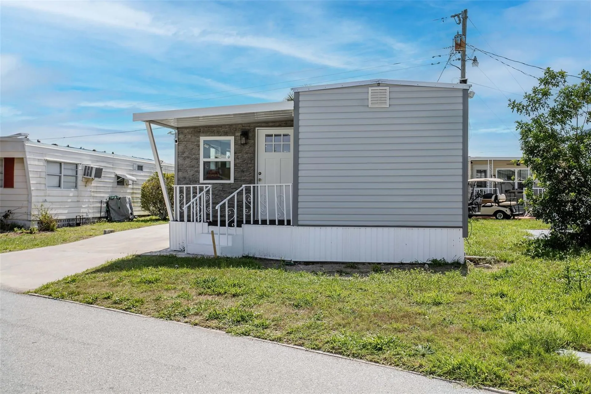 410 W 51st Avenue Drive W Bradenton FL 34207