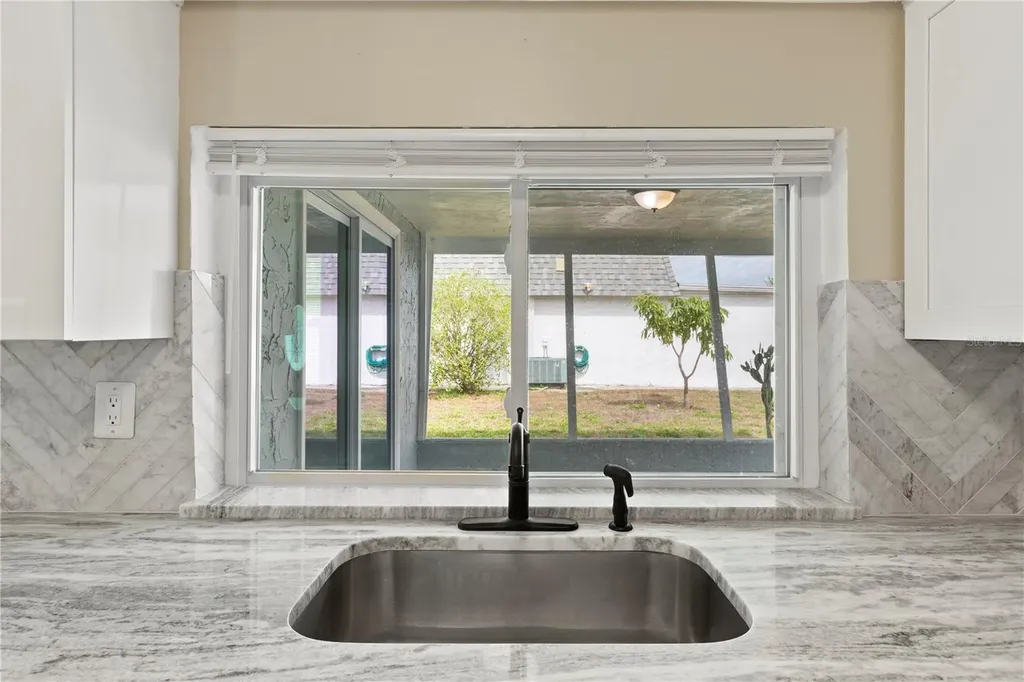 3317 Honeymoon Lane Holiday FL 34691