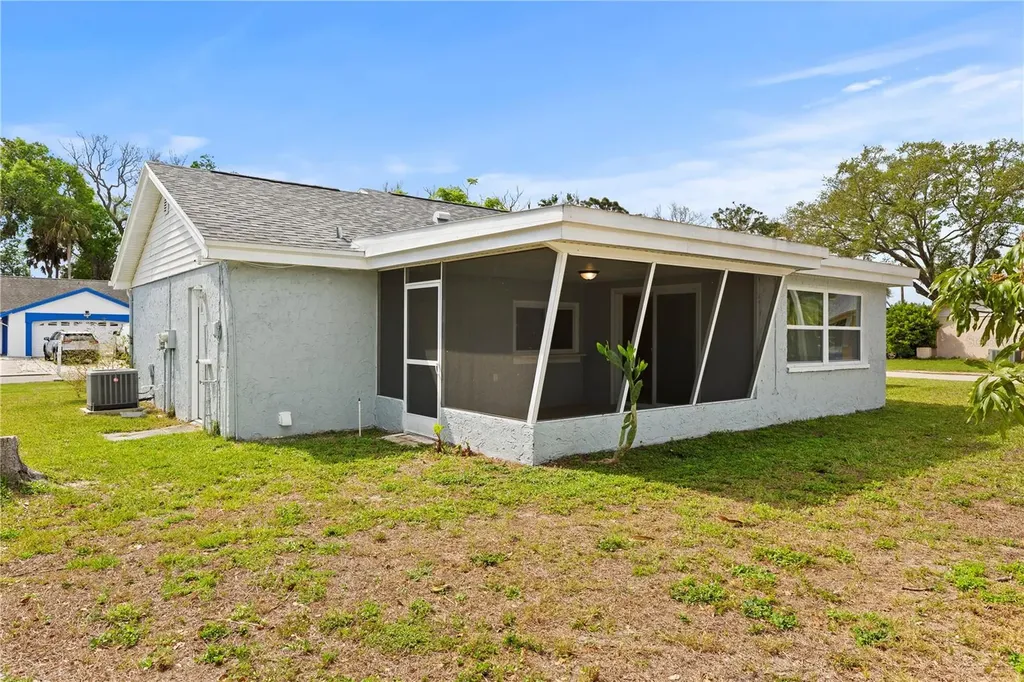 3317 Honeymoon Lane Holiday FL 34691