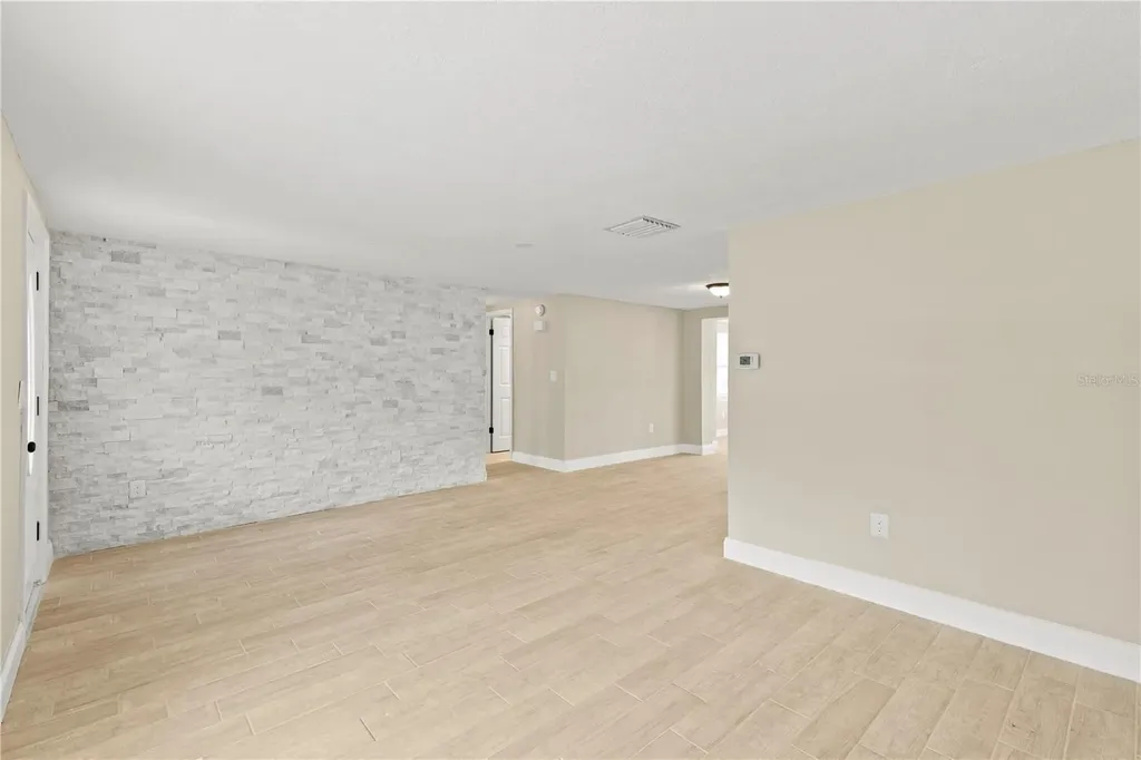 3317 Honeymoon Lane Holiday FL 34691