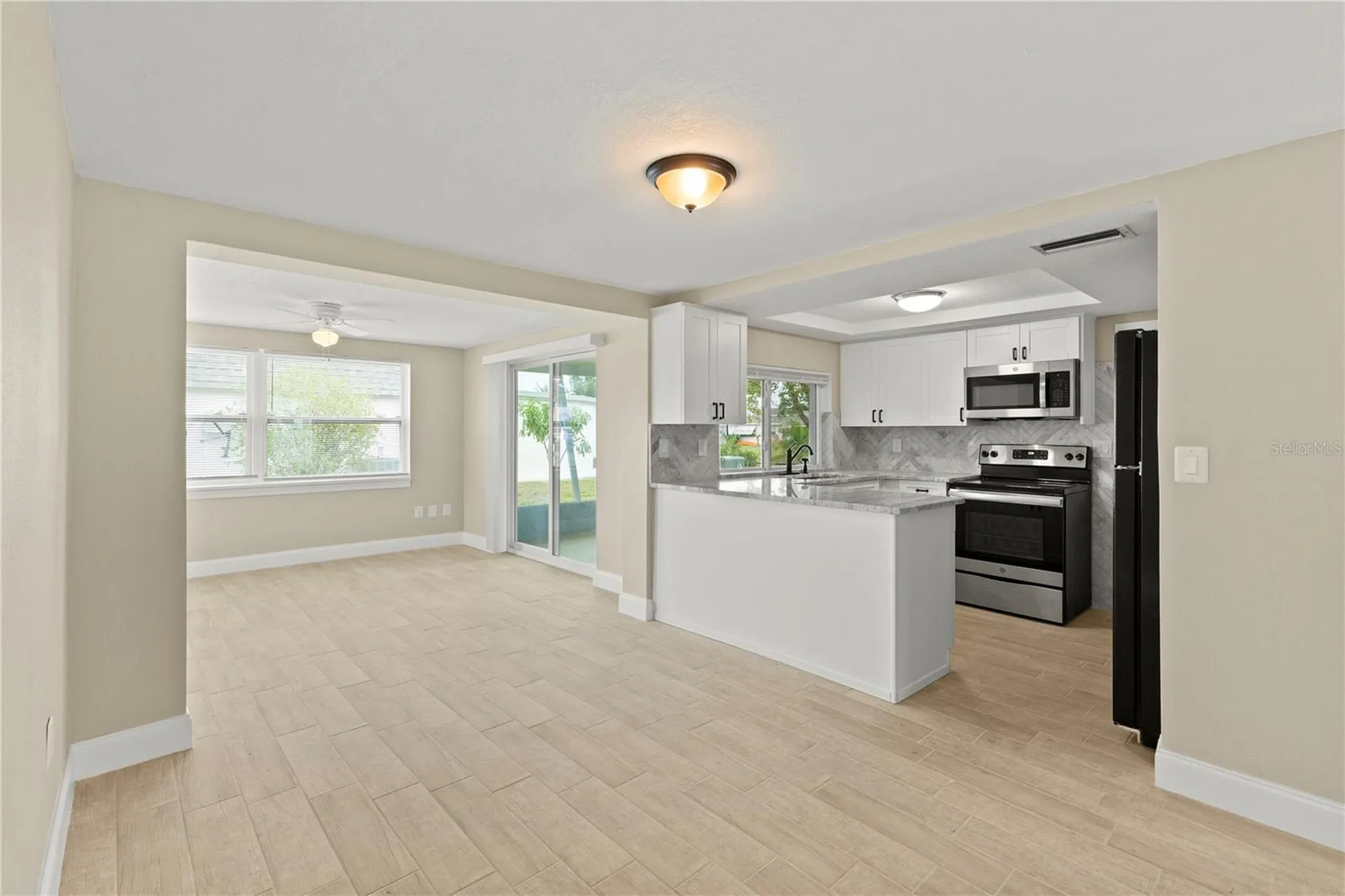 3317 Honeymoon Lane Holiday FL 34691