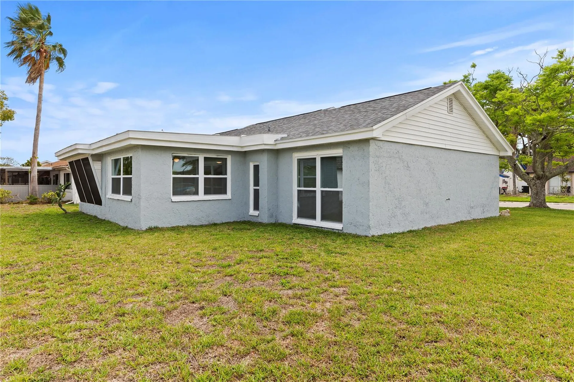 3317 Honeymoon Lane Holiday FL 34691