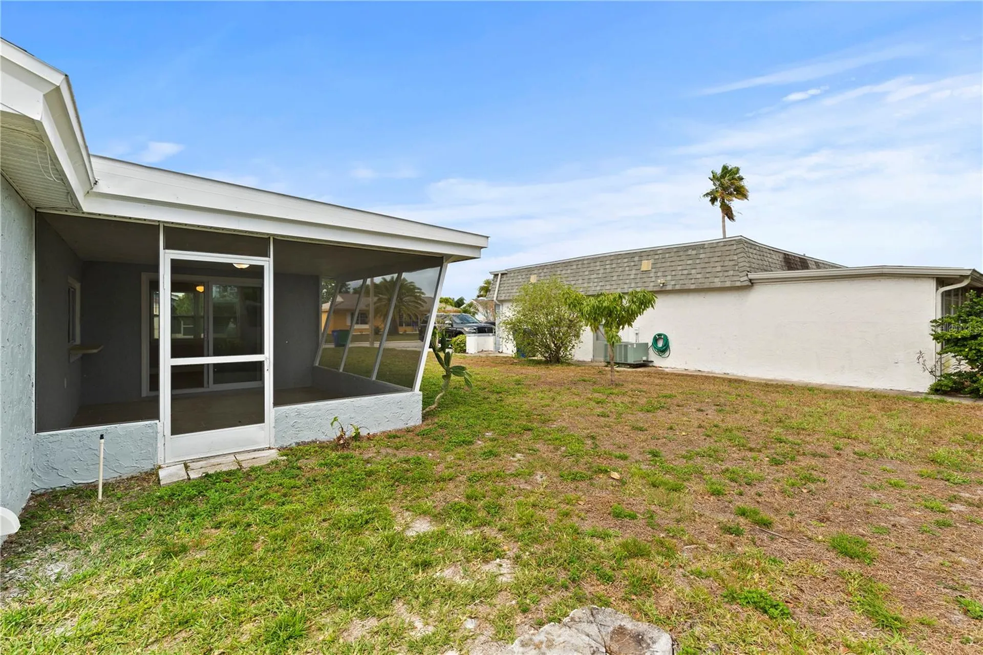 3317 Honeymoon Lane Holiday FL 34691