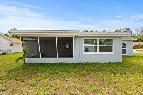3317 Honeymoon Lane Holiday FL 34691