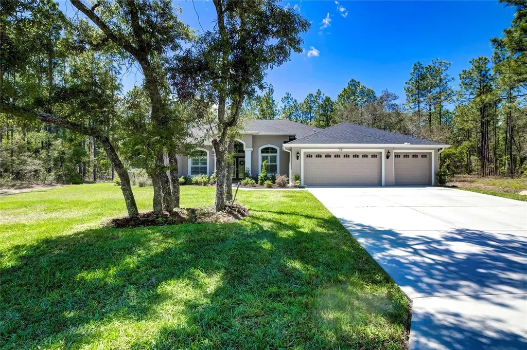 10 Milbark Court Homosassa FL 34446