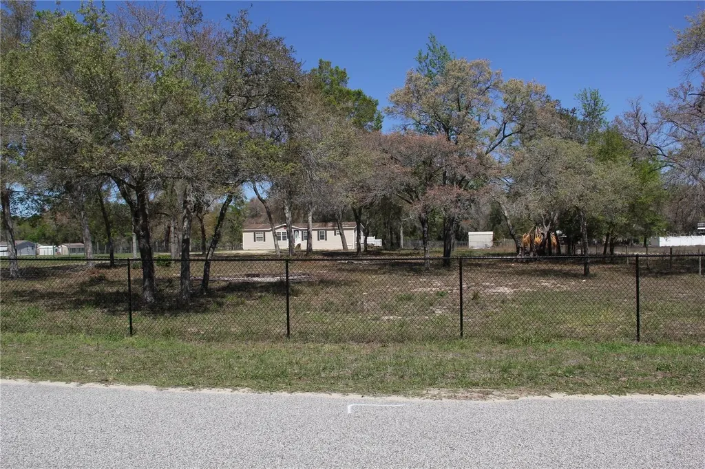 13201 Crowell Road Brooksville FL 34613
