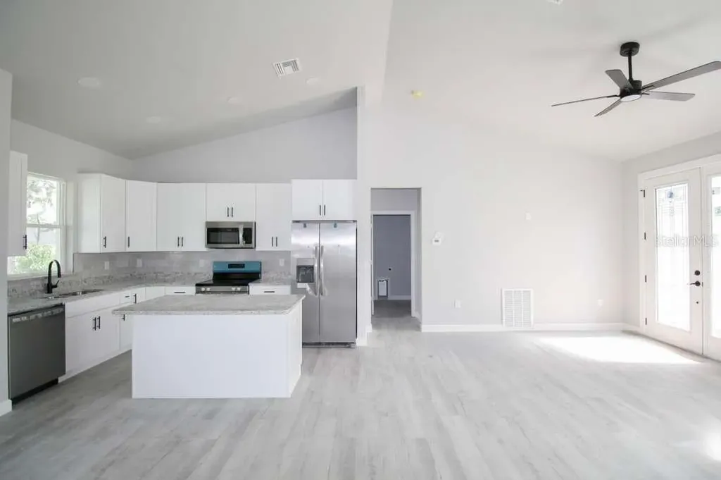 4200 Leaf Road Sebring FL 33875