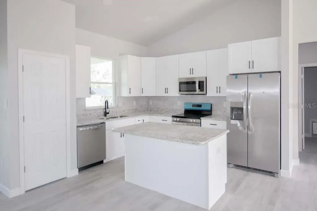 4200 Leaf Road Sebring FL 33875