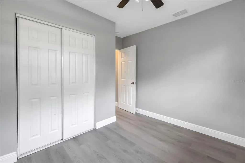 4027 7th Street S St Petersburg FL 33705