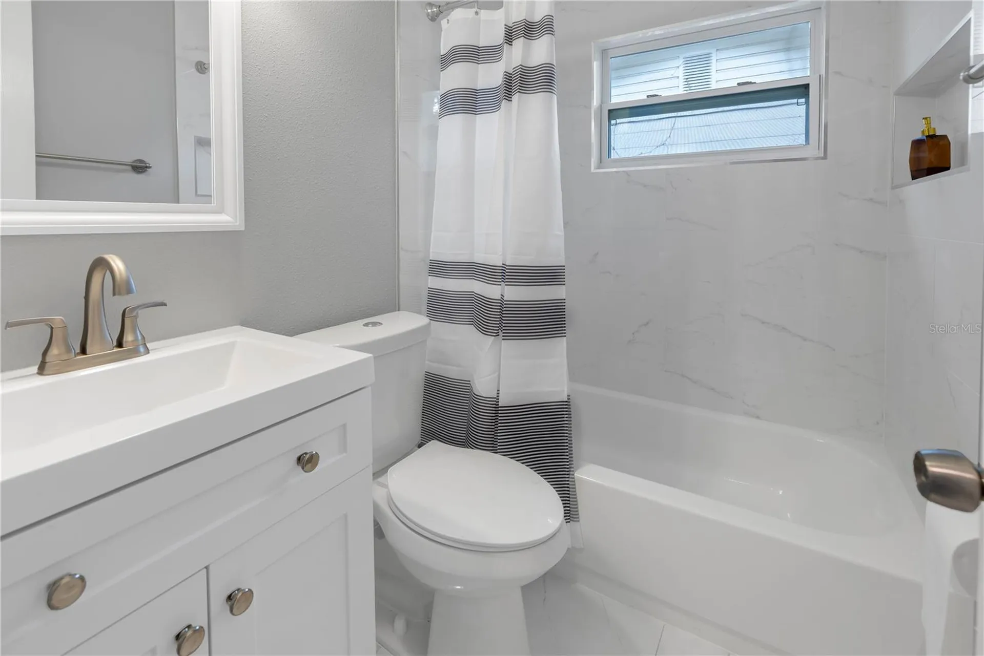 4027 7th Street S St Petersburg FL 33705