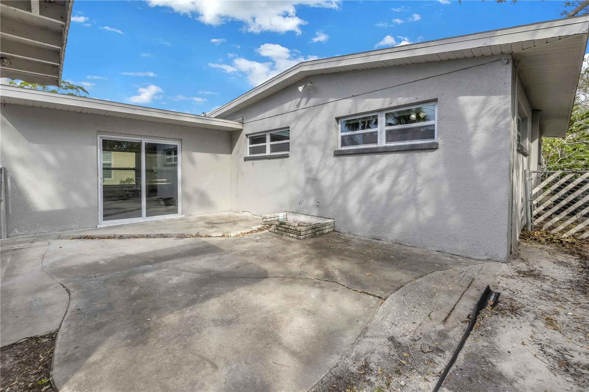 4027 7th Street S St Petersburg FL 33705