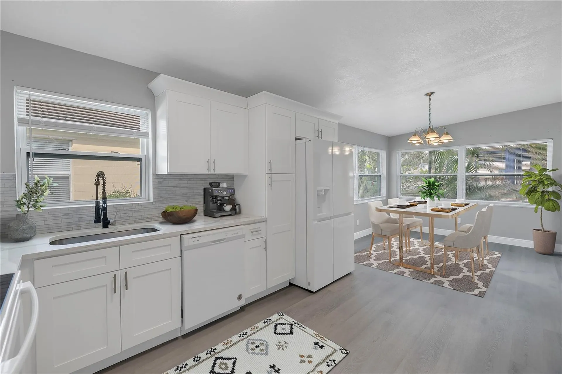 4027 7th Street S St Petersburg FL 33705