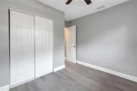 4027 7th Street S St Petersburg FL 33705
