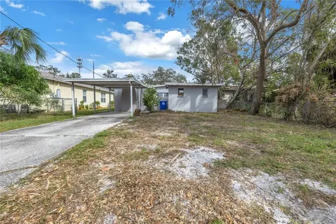 4027 7th Street S St Petersburg FL 33705