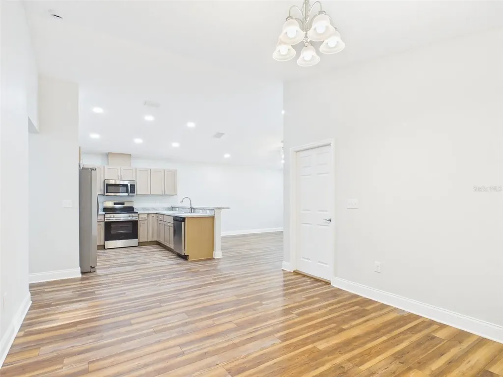 837 N Lincoln Avenue Lakeland FL 33815