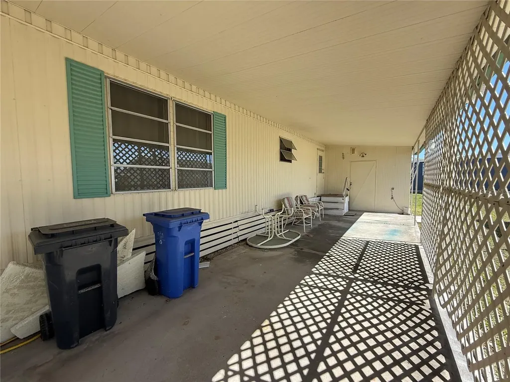 105 Saint Martins Way Apollo Beach FL 33572