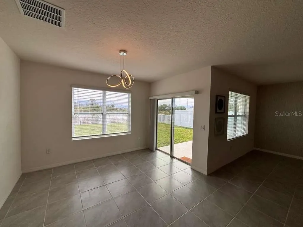 1687 Bay Breeze Drive St Cloud FL 34771