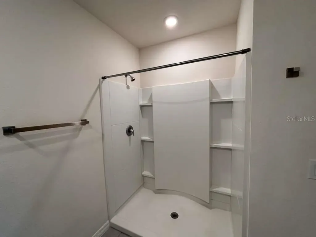 1687 Bay Breeze Drive St Cloud FL 34771