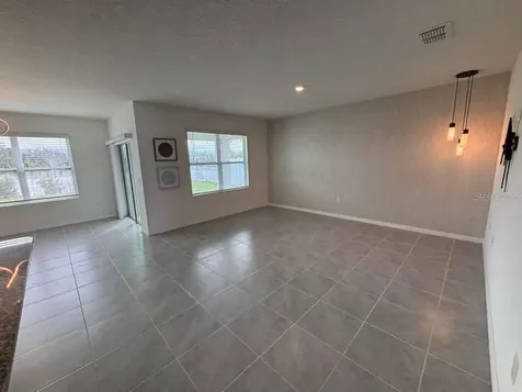 1687 Bay Breeze Drive St Cloud FL 34771