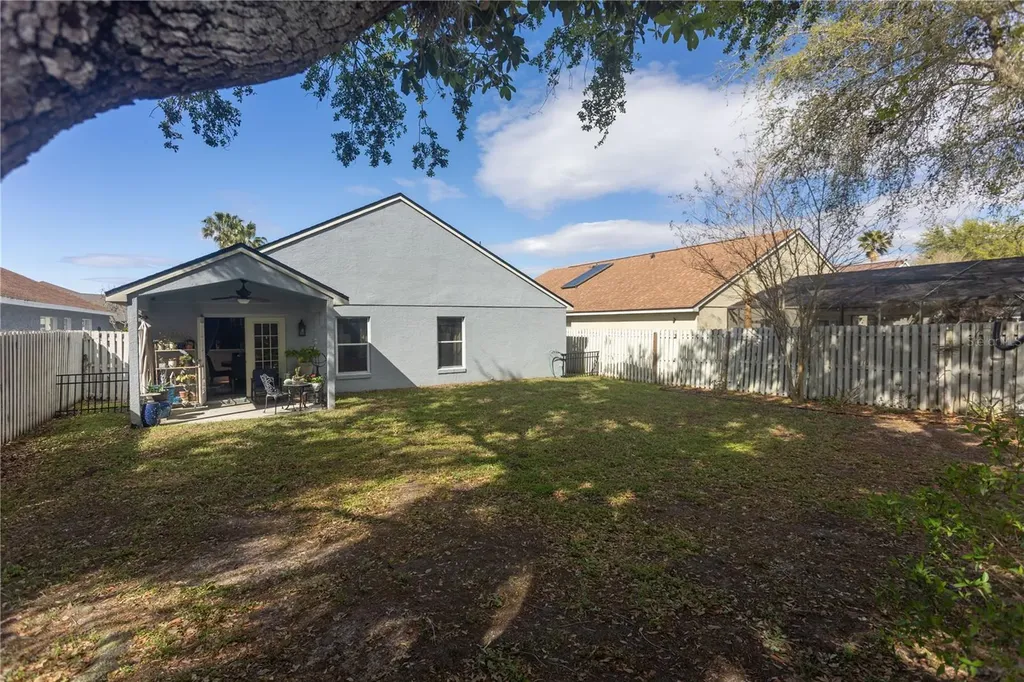 5038 Hook Hollow Circle Orlando FL 32837