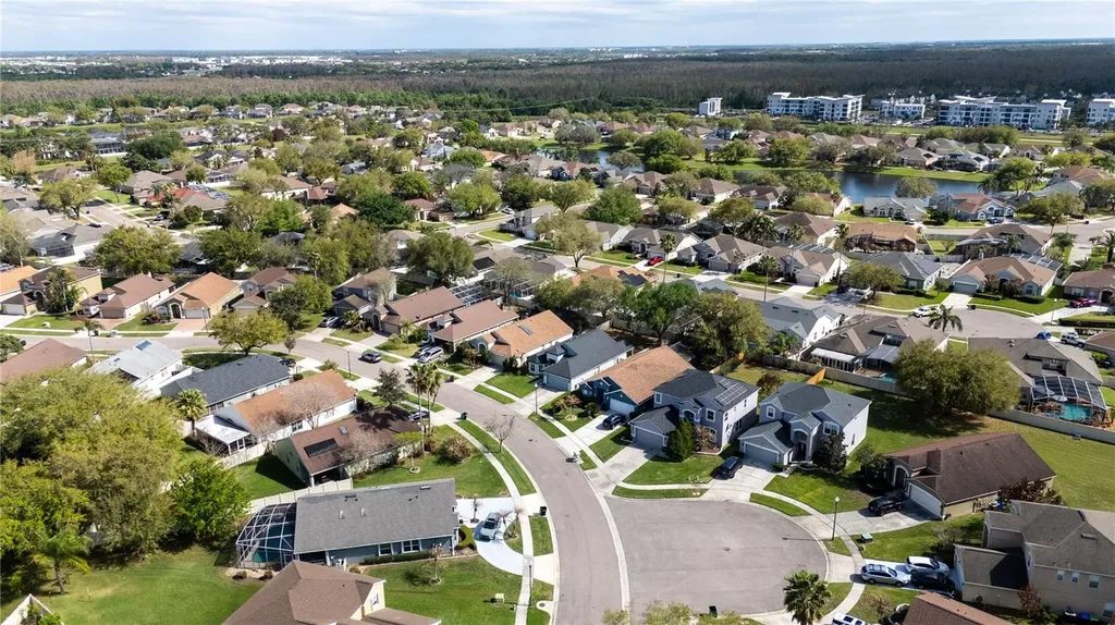 5038 Hook Hollow Circle Orlando FL 32837