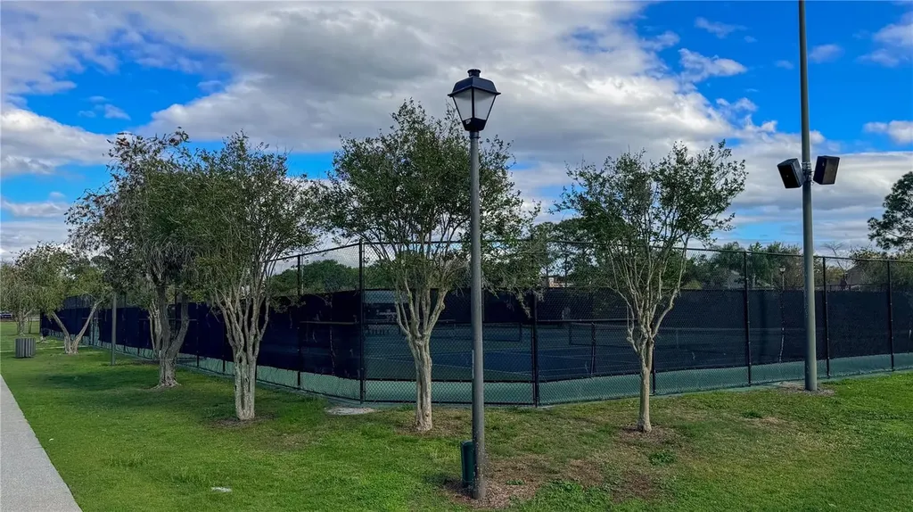 5038 Hook Hollow Circle Orlando FL 32837
