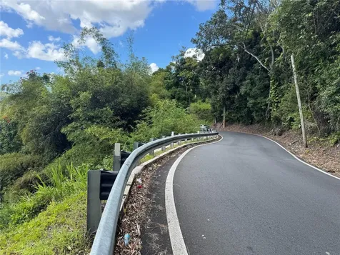 Carr 857 Km 6.3 Carolina PR 00987